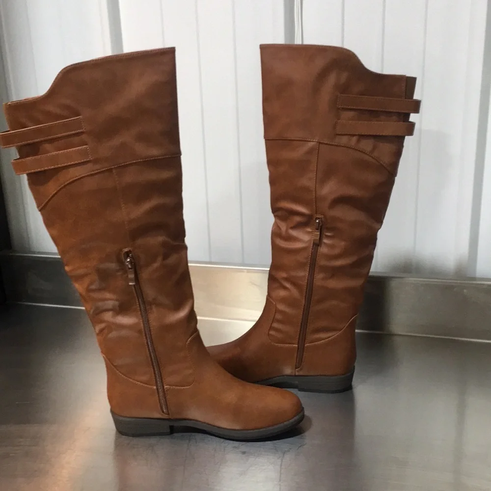 New WB Woman’s Journee Collection Brown Knee-High Women's Boots